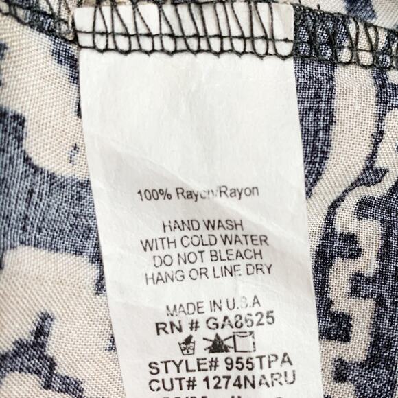 Stitch Fix Renee C. Tribal Geometric Print Top Blouse Black Medium - Picture 6 of 6